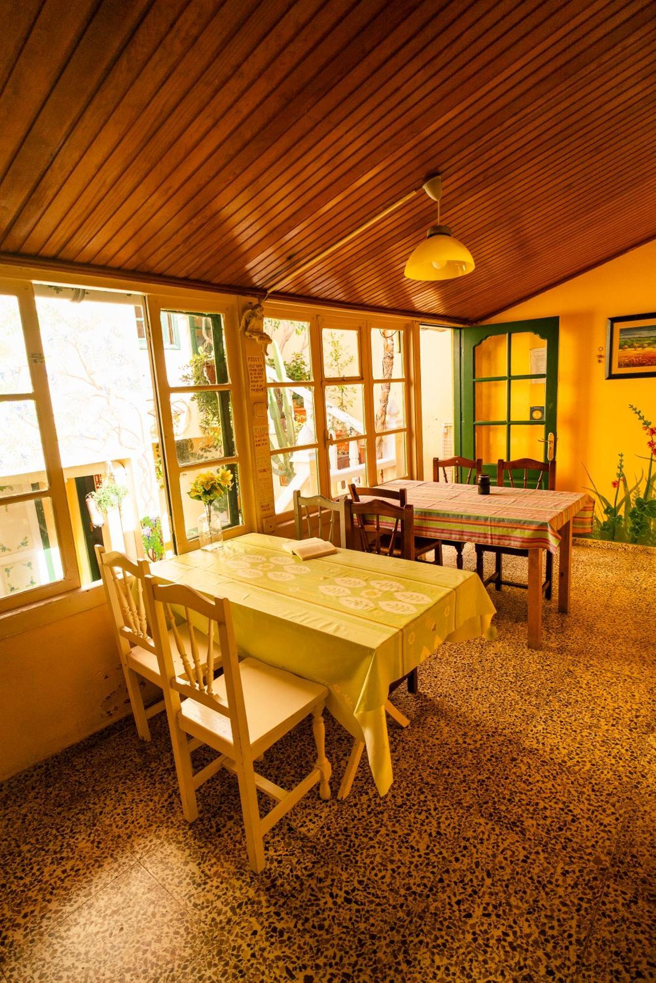 Hostel Tenerife Ля Оротава Экстерьер фото